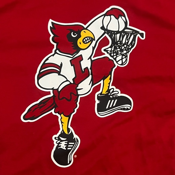 University of Louisville Basketball T-Shirt. Throwback Louie. Size Small - Picture 2 of 4